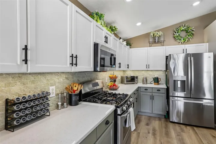 Plenty of counter space and a GAS stove