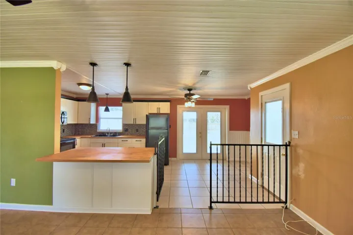 Kitchen/Dining