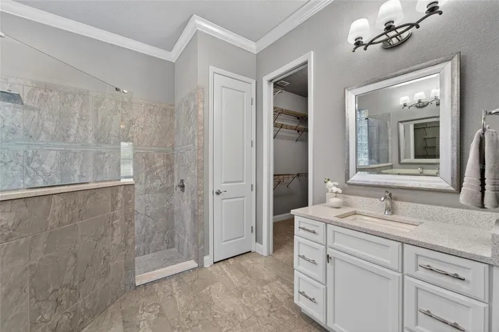 Double Quartz Vanities and new lighting