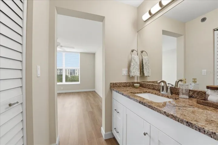 Large walk-in closet in the bathroom