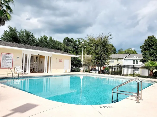 Community pool