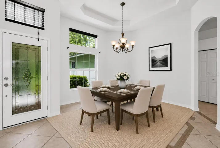 Formal dining virtually staged
