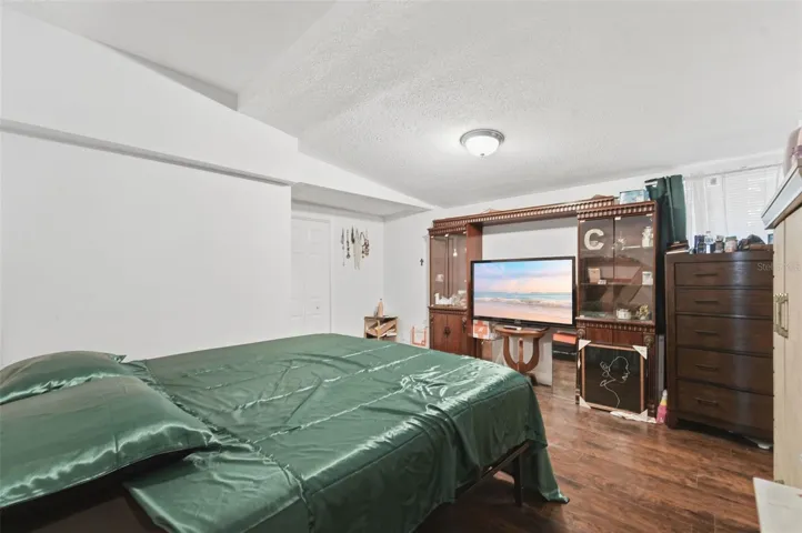 Unit 1 primary bedroom