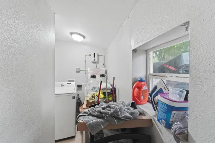 unit 2 laundry