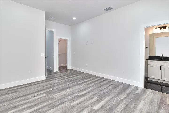 Bedroom #2 w/Ensuite Bathroom