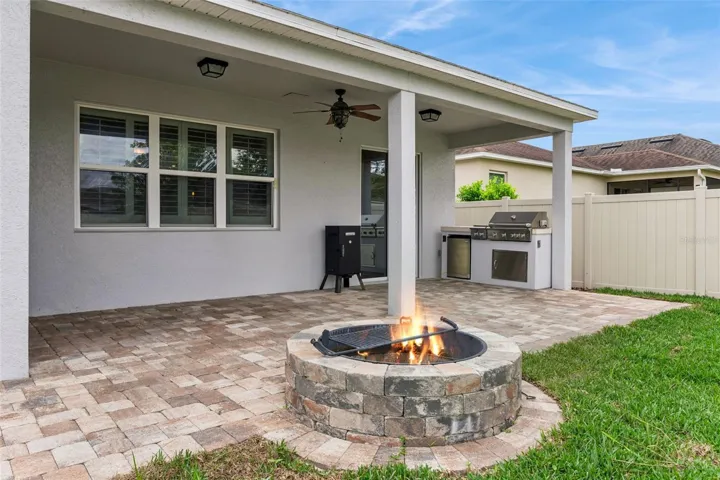 Patio & Fire Pit