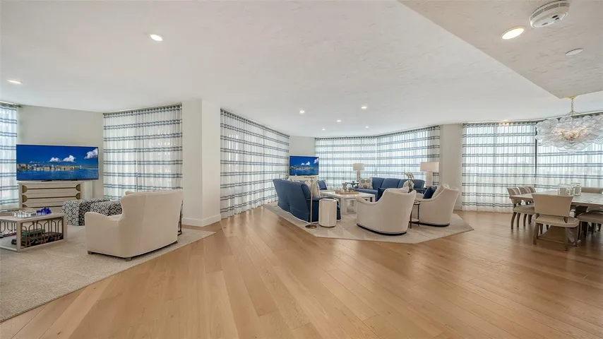 A complete renovation with the finest of finishes to designer products to elevate the home