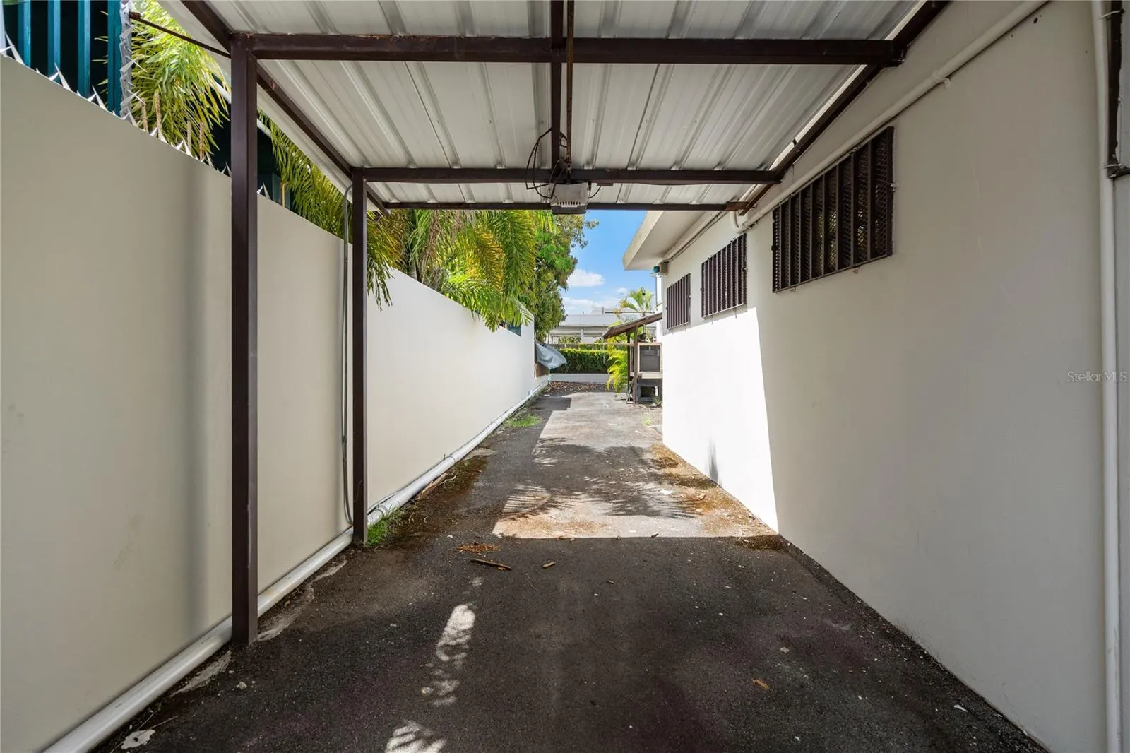 Carport