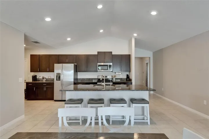 Kitchen Side