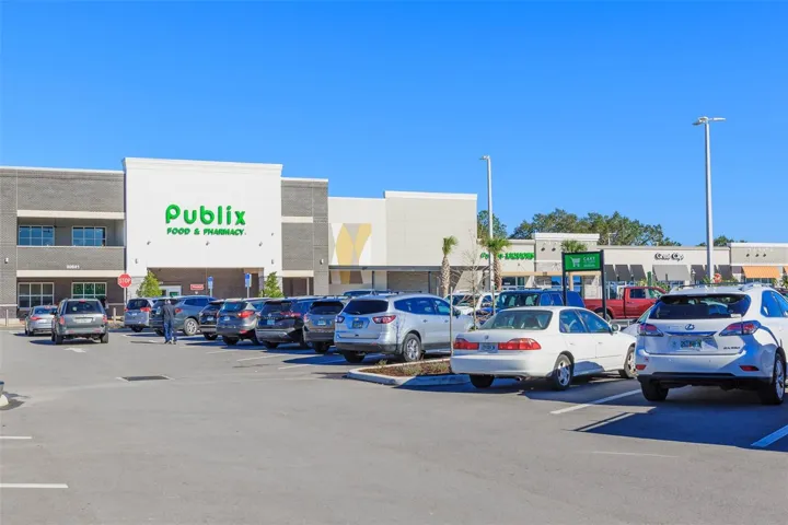 Mirada's own Publix with 2nd story eating area