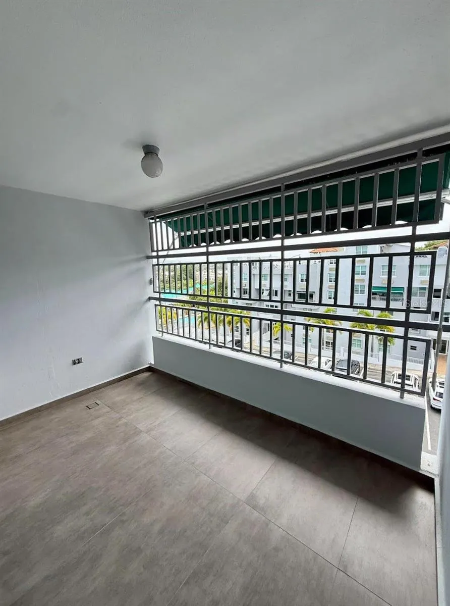 balcony