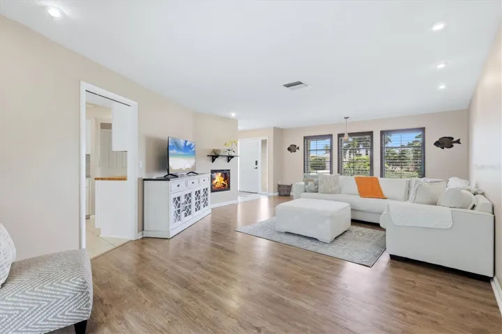 Large Living Room