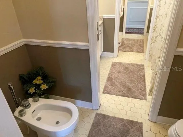 Bidet