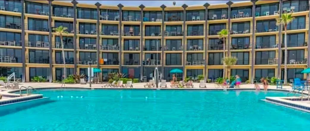 pool view
