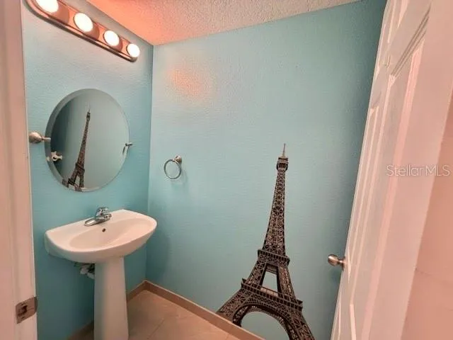 1170