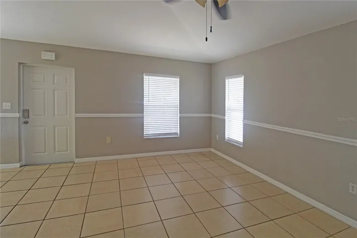 Living/Dining Area