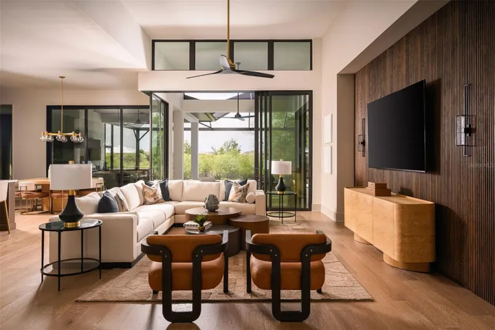 Great room (photo from Lago model)