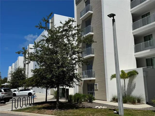 Beautiful low-rise condo on the water