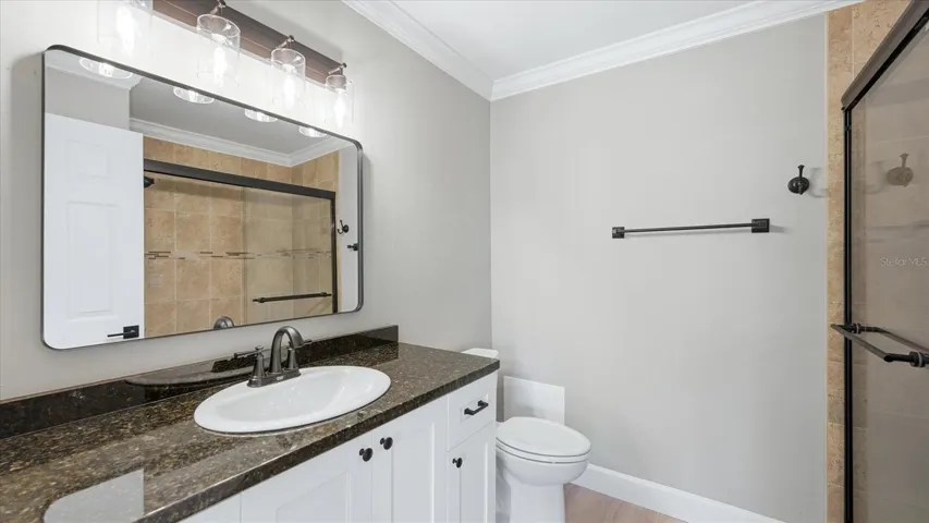 Primary En Suite with shower