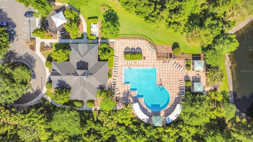 Community pool