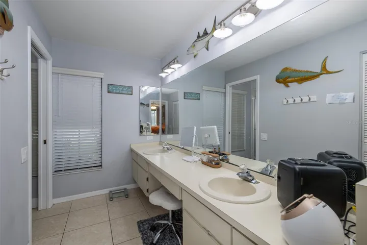 Primary bath