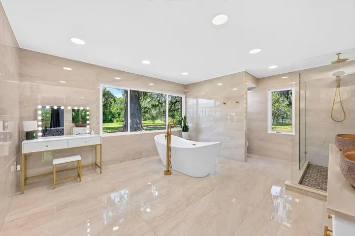 Stepping into your private en-suite bath is like stepping into a spa.
