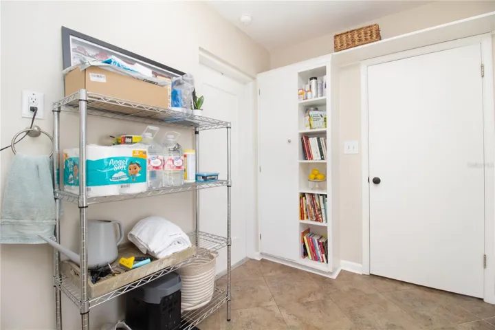 Huge Utility Room - Can be changed back to Laundry Room