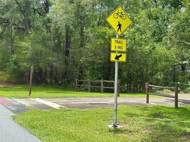 BIKE TRAIL