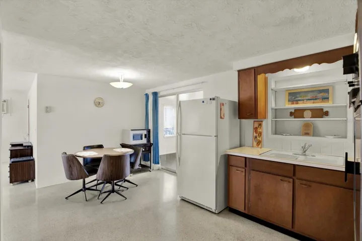 Kitchen towards breakfast nook