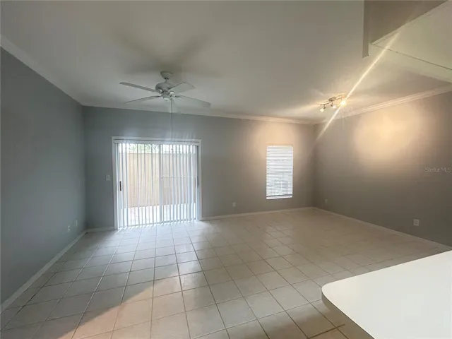 living/dining room