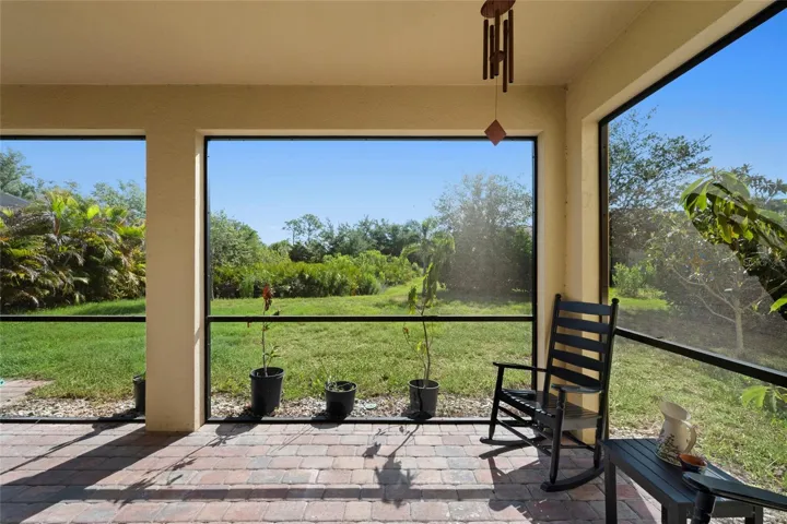 Screened in Lanai