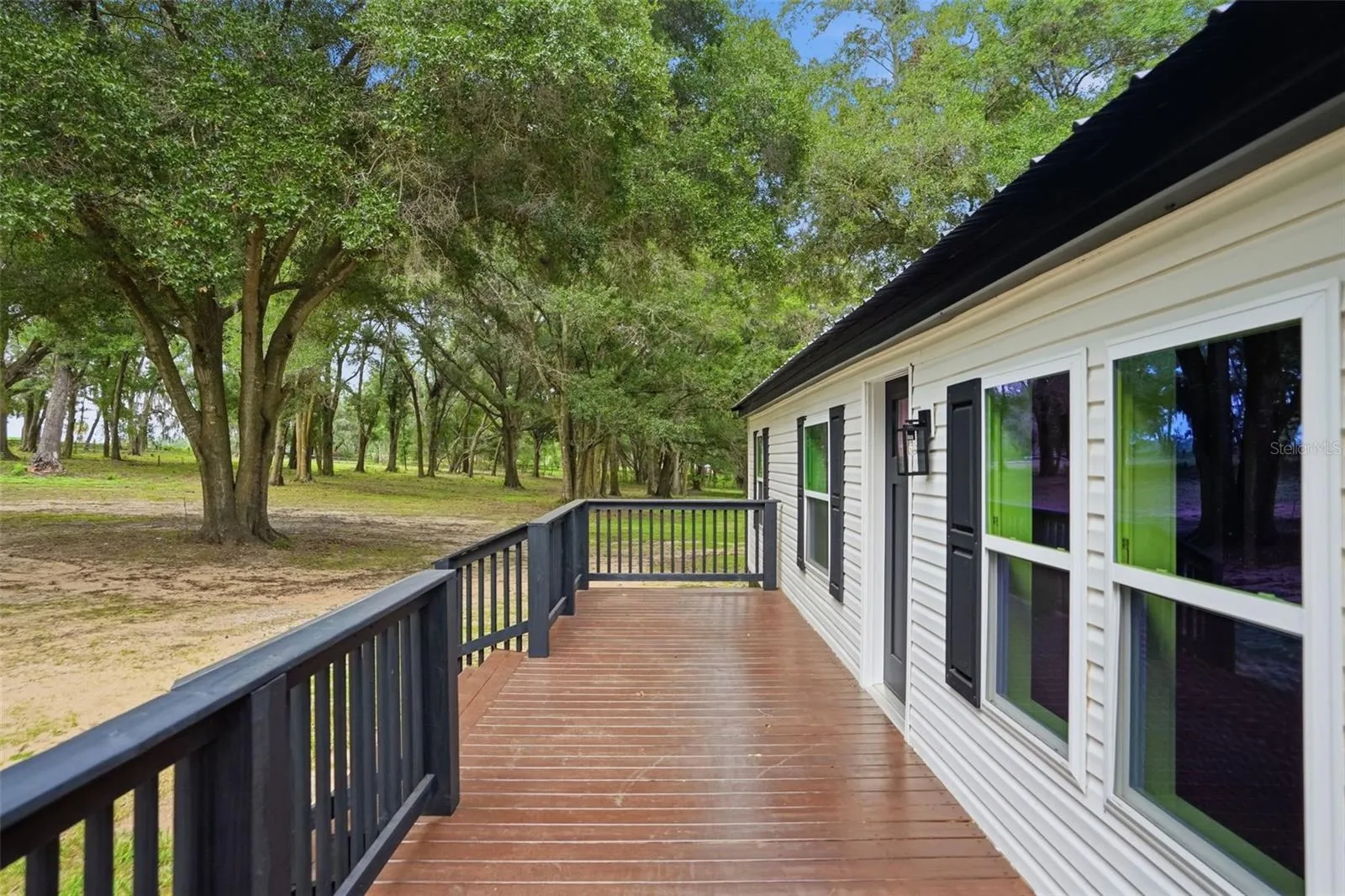 Front deck