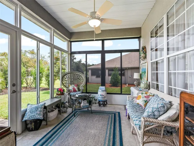 Enclosed Lanai w/Low E Glass Windows &amp; UV Blinds