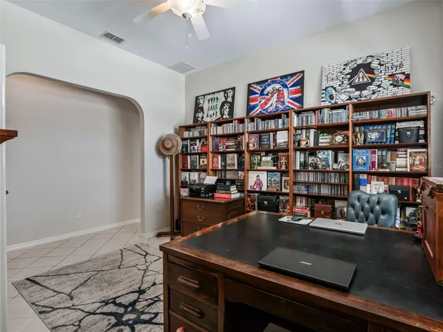 Bedroom 3 w/Tile flooring
