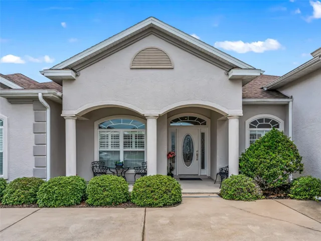 Front Porch w/3 Columns