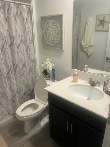 Bathroom #2