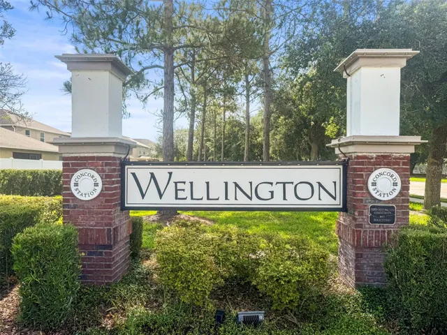 Wellington Sign