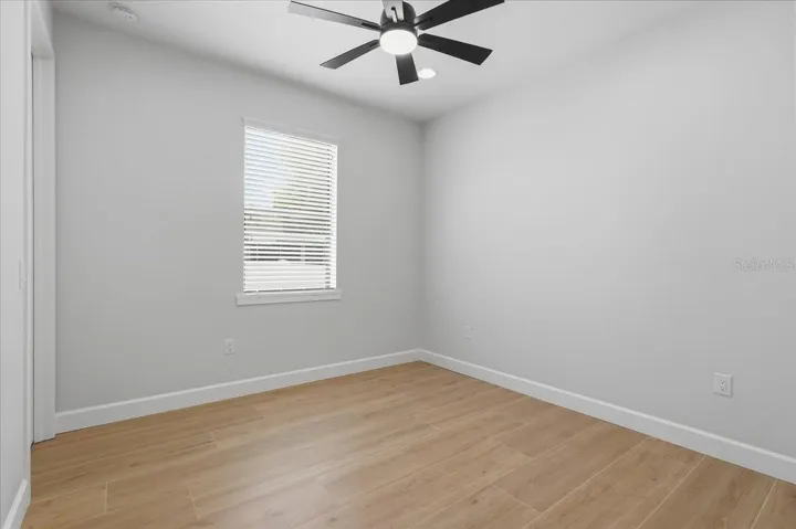 4th bed