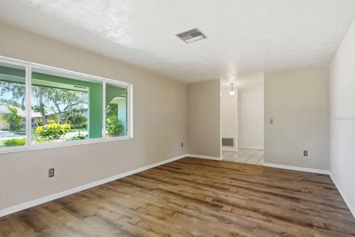 Living/dining