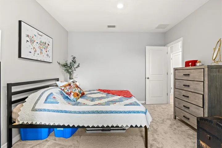 2nd Bedroom