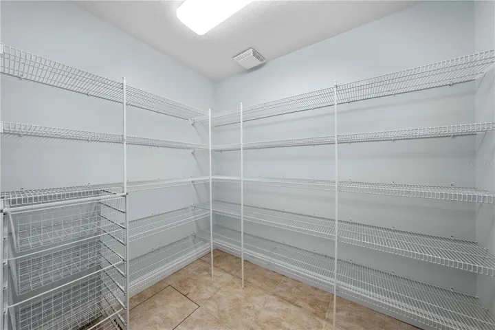 pantry walk-in