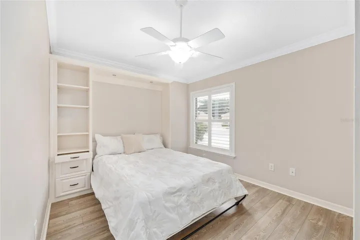 Bedroom 2 - Queen-size Murphy Bed