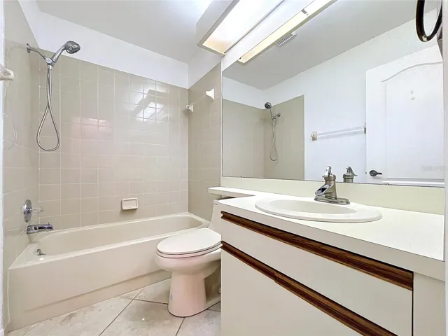 Guest bath