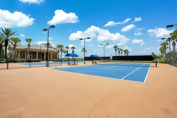 Tennis Courts at Magnolia House