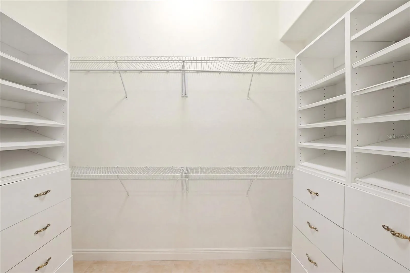 primary suite walk-in closet