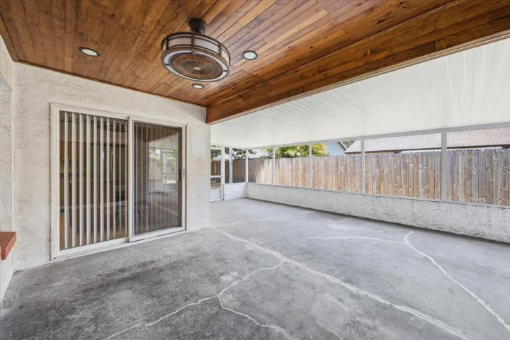 Screened lanai