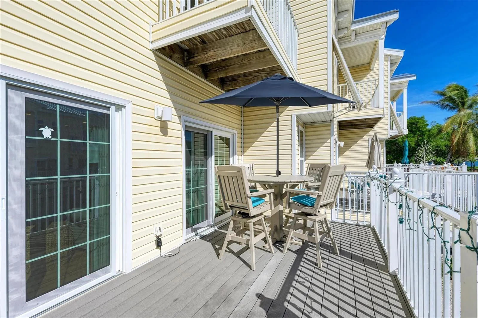Front Deck off Living