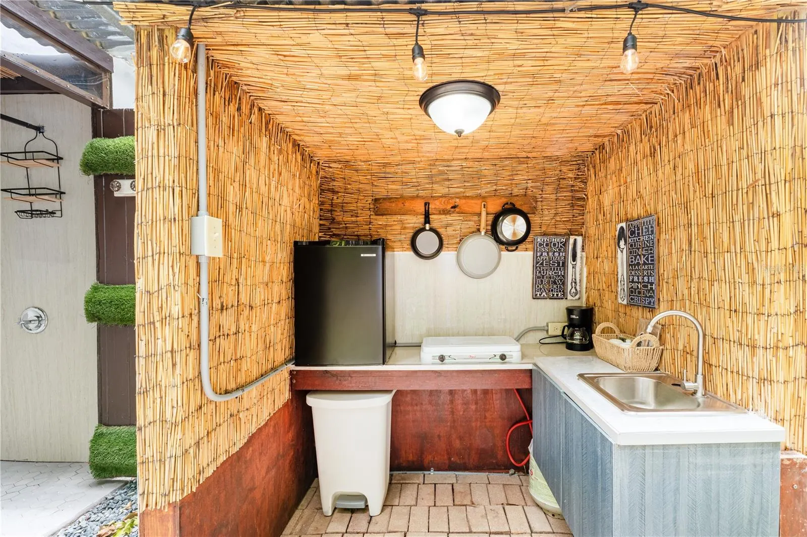 Jíbaro Bus  Suite Experience Kitchen