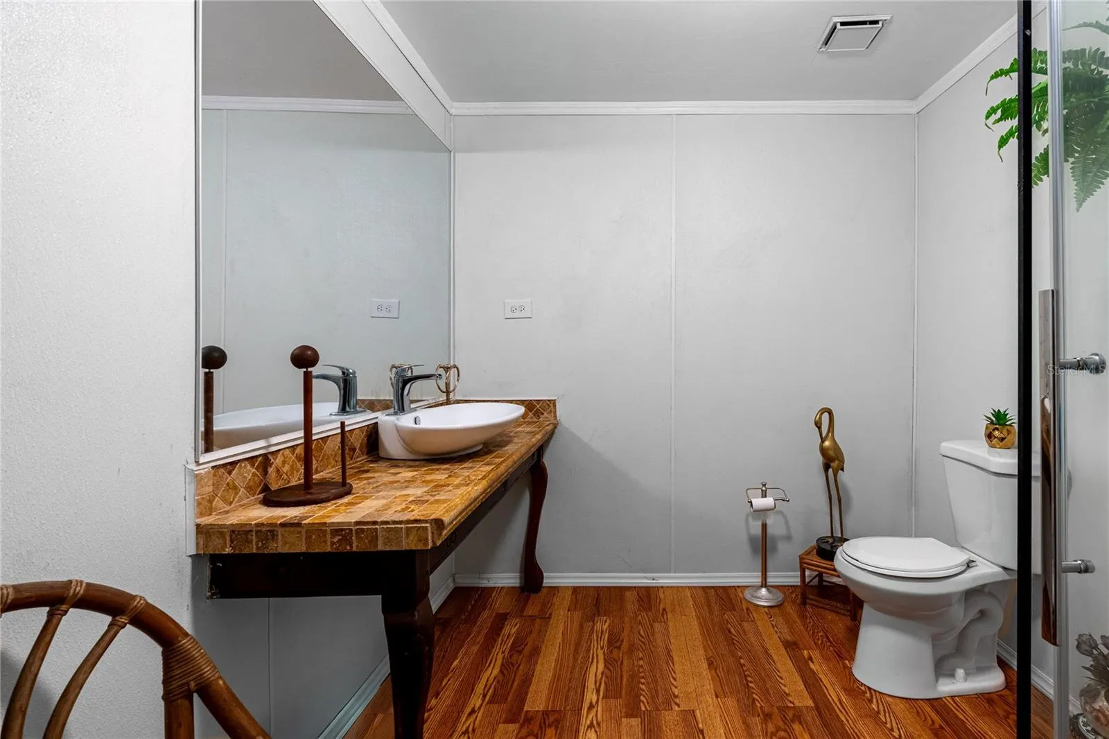 Villa 1 Bathroom