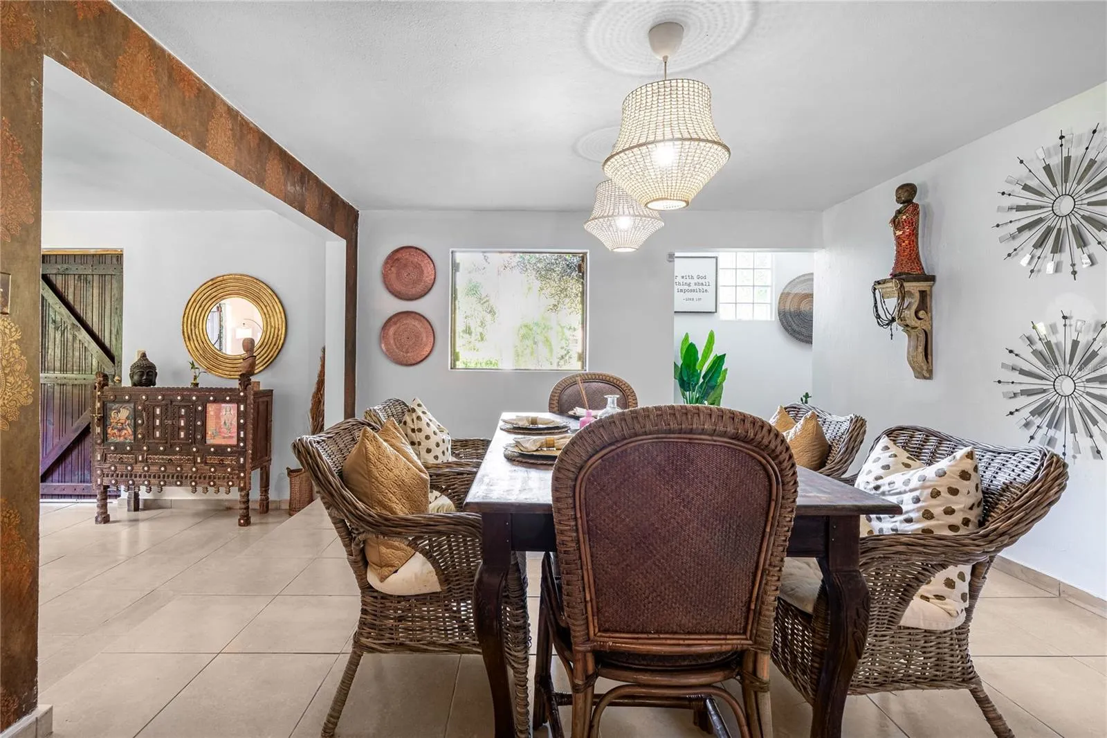 Villa 2 ( Residence ) Dining